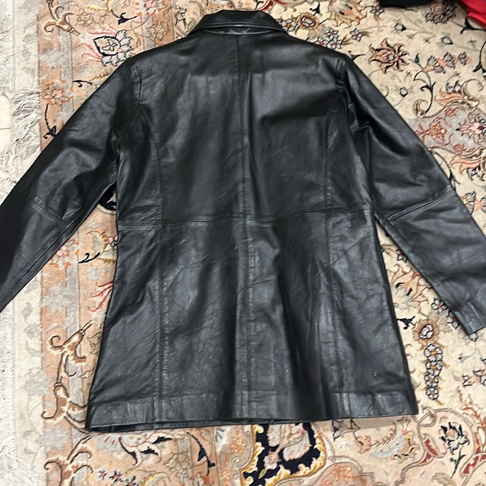 Leather jacket - Picture 3 of 3